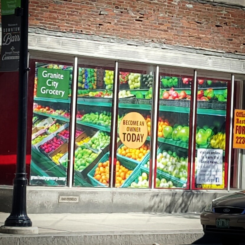 Window Graphics make a big statement - display for Granite City Grocery